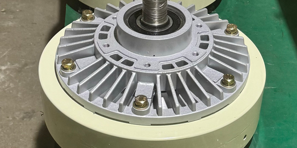 80KG磁粉離合器在自動切模機中的重要作用是什么？