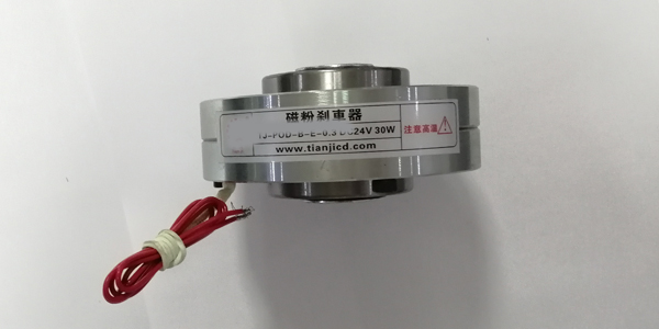 臺(tái)靈機(jī)電磁粉剎車器與傳統(tǒng)剎車器相比,有哪些獨(dú)特性能? 臺(tái)靈機(jī)電磁粉剎車器與傳統(tǒng)剎車器相比,有哪些獨(dú)特性能?